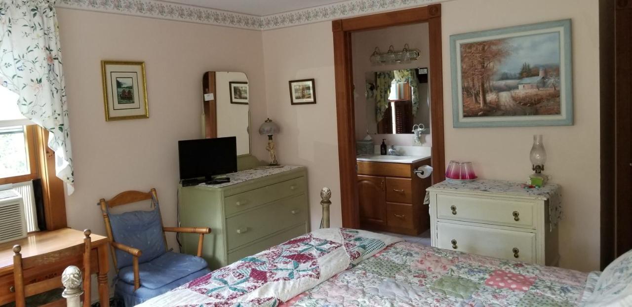 Eastgate Inn B&B Lenox Buitenkant foto
